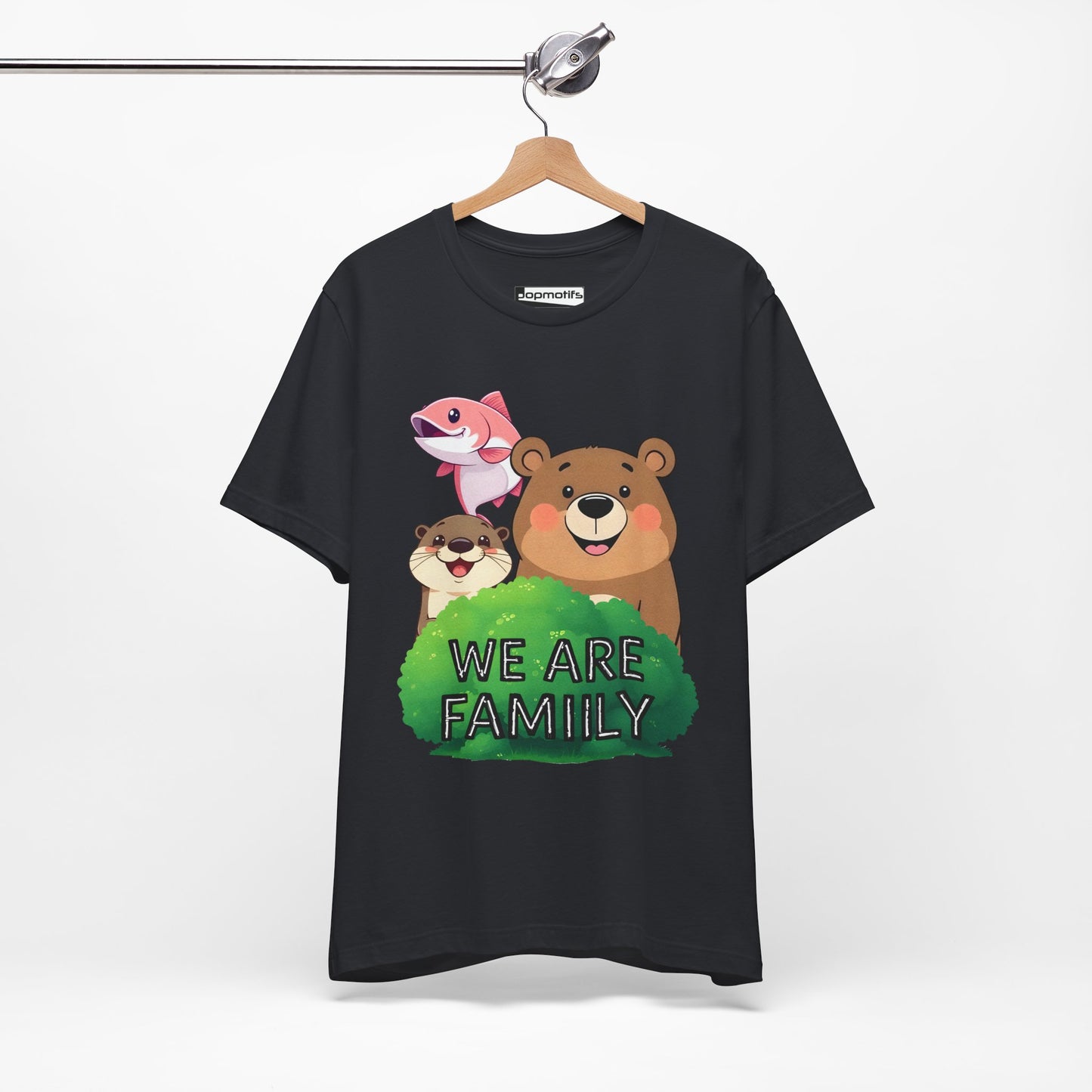 WE ARE FAMILY - 0732